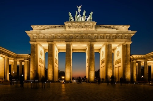 translation missing: de.index.cities.berlin